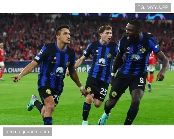 国米客战那不勒斯前瞻:因扎吉的352体系如何应对克瓦拉茨赫利亚的边路冲击? 国米客战那不勒斯前瞻:因扎吉的352体系如何应对克瓦拉茨赫利亚的边路冲击?